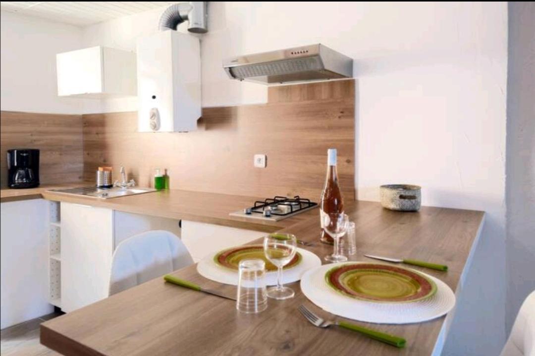 Studio Idealement Place, Calanques Et Centre Ville La Ciotat Zewnętrze zdjęcie